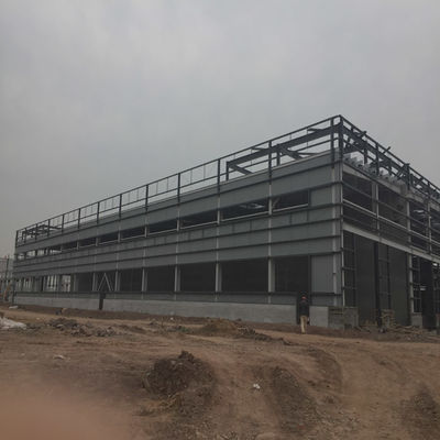 คลังสินค้าโครงสร้างเหล็กที่ได้รับการรับรองมาตรฐาน ISO 9001 พร้อมโครงสร้างเคลือบสังกะสี
