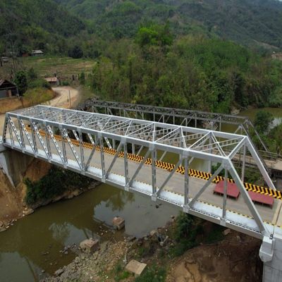 ความต้านทานไฟขึ้นอยู่กับการเคลือบกันไฟ การใช้งานโครงสร้างเหล็ก สะพาน การก่อสร้างที่ยั่งยืน